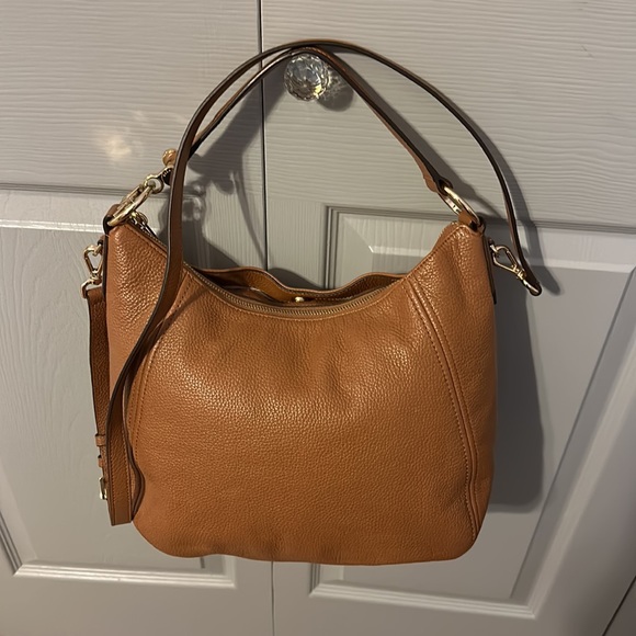 Michael Kors Fulton Large Pebble Leather Shoulder & Crossbody Bag - Picture 2 of 6